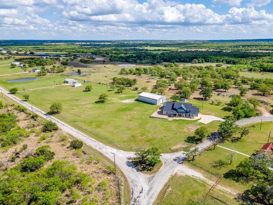Property photo for 10535 County Road 146, Lipan, TX
