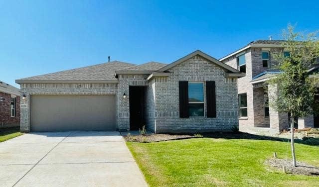 Property photo for 1838 Aslynn Circle, Aubrey, TX