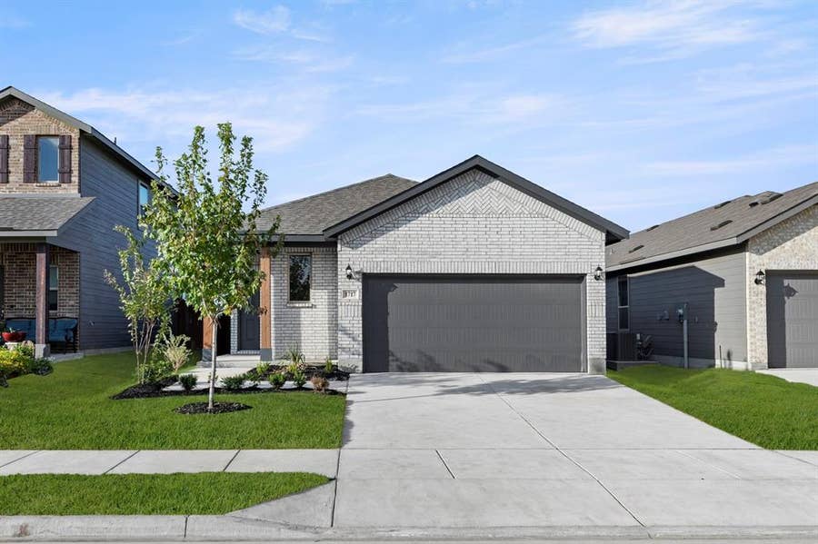 Property photo for 1717 Riverside Trail, Blue Ridge, TX