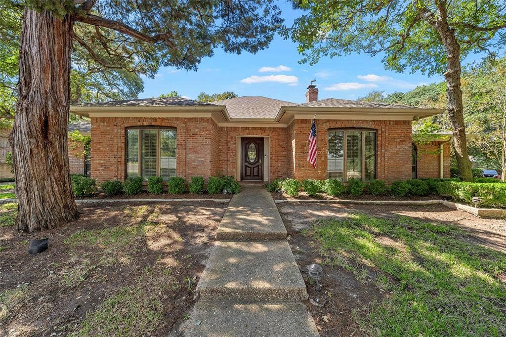 3906 Green Oak Drive, Waco, TX 76710 3906 Green Oak Drive, Waco, TX 76710