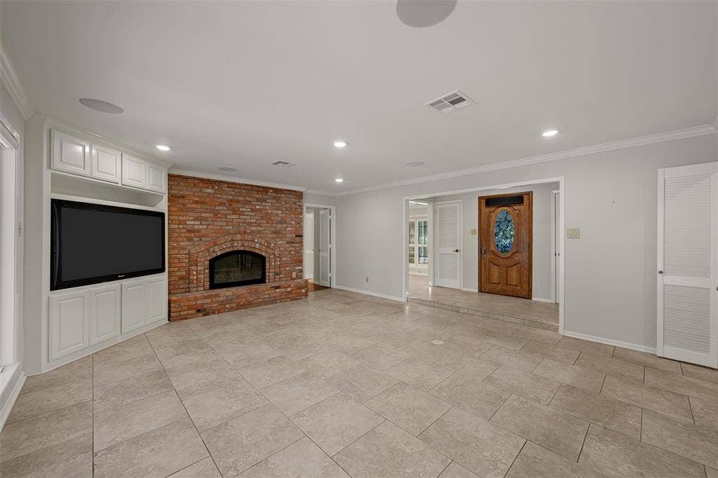 3906 Green Oak Drive, Waco, TX 76710 3906 Green Oak Drive, Waco, TX 76710