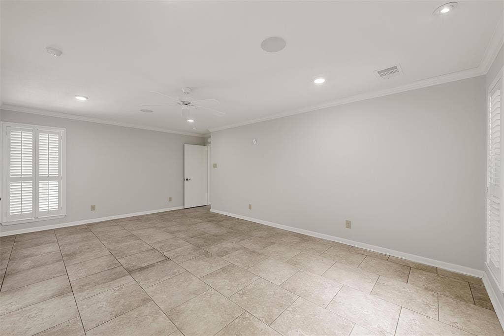 3906 Green Oak Drive, Waco, TX 76710 3906 Green Oak Drive, Waco, TX 76710