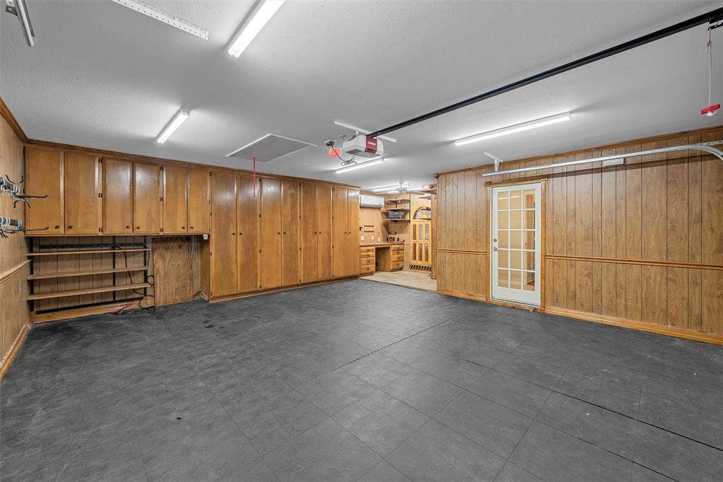 3906 Green Oak Drive, Waco, TX 76710 3906 Green Oak Drive, Waco, TX 76710