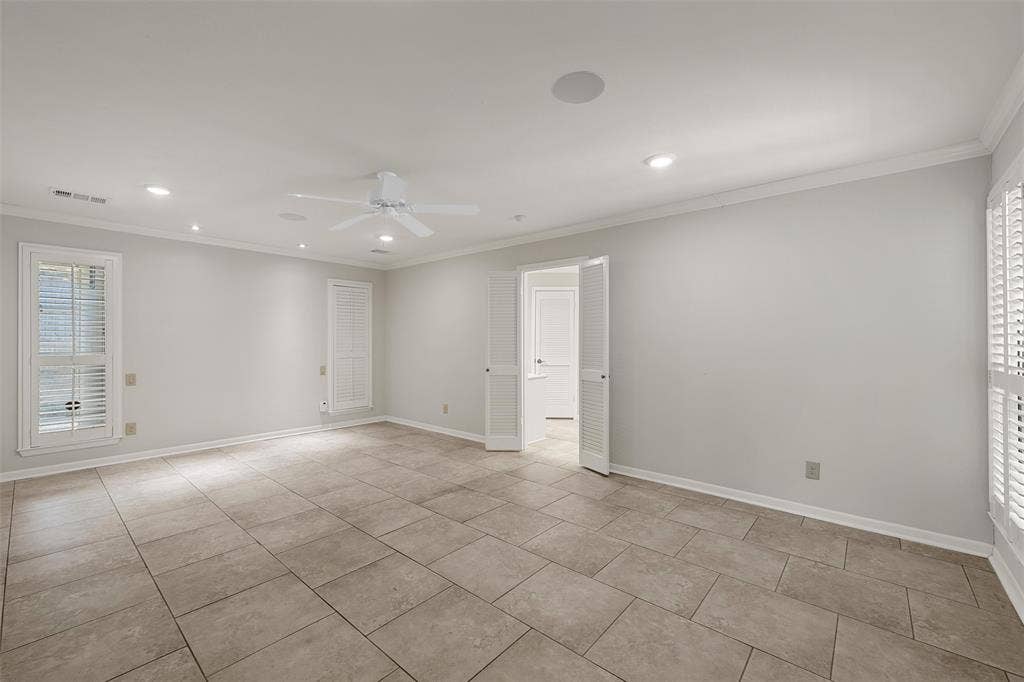 3906 Green Oak Drive, Waco, TX 76710 3906 Green Oak Drive, Waco, TX 76710