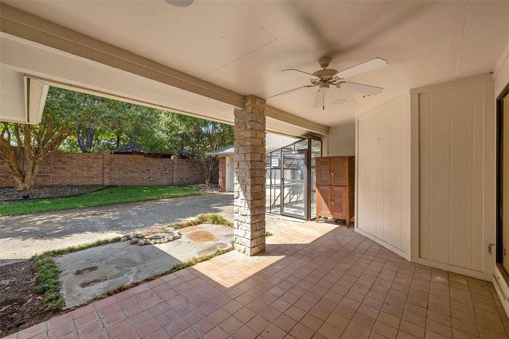3906 Green Oak Drive, Waco, TX 76710 3906 Green Oak Drive, Waco, TX 76710