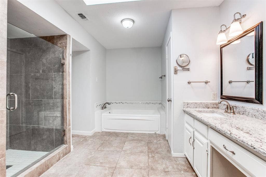 2708 Pinery Lane, Richardson, TX 75080 2708 Pinery Lane, Richardson, TX 75080