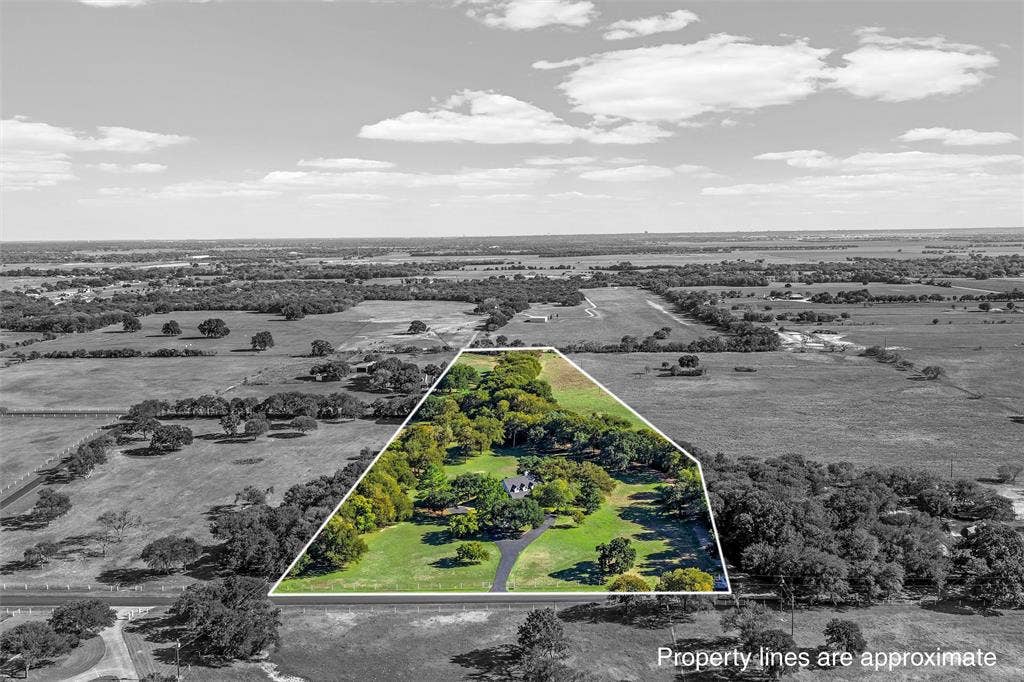 142 Stillwater Road, Waco, TX 76708 142 Stillwater Road, Waco, TX 76708