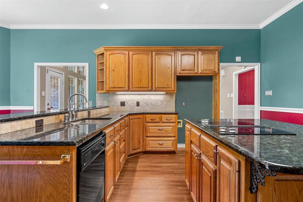 142 Stillwater Road, Waco, TX 76708 142 Stillwater Road, Waco, TX 76708