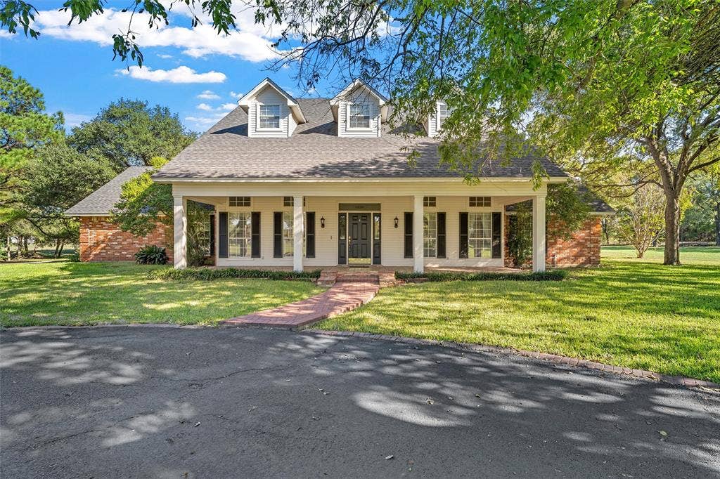 142 Stillwater Road, Waco, TX 76708 142 Stillwater Road, Waco, TX 76708