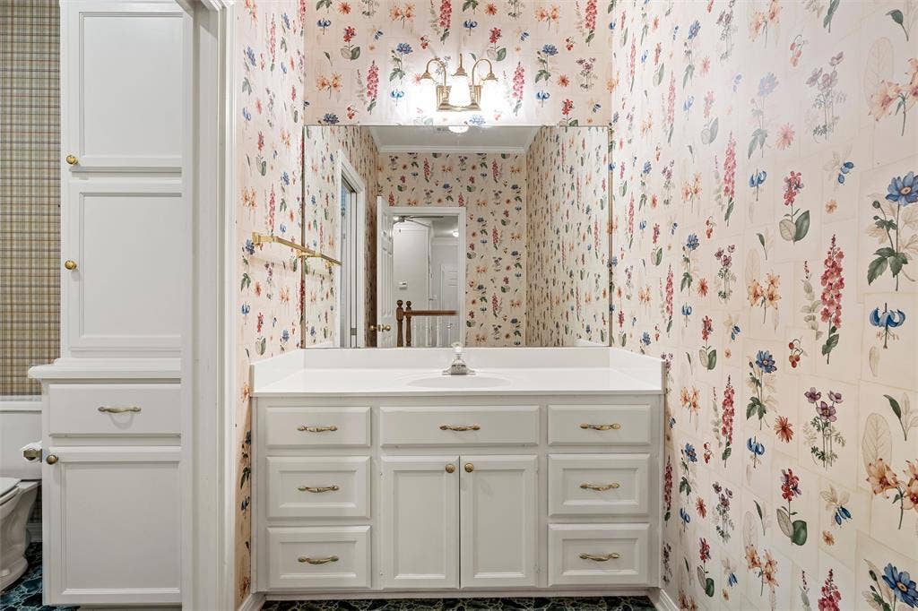 142 Stillwater Road, Waco, TX 76708 142 Stillwater Road, Waco, TX 76708