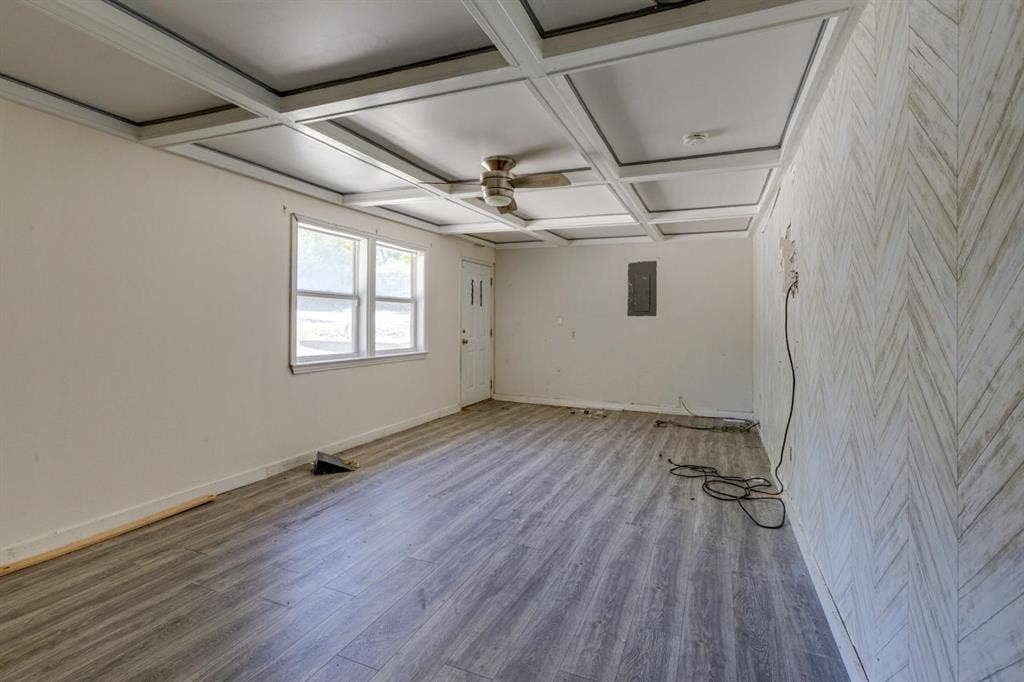 105 Barrows Lane, DeSoto, TX 75115 105 Barrows Lane, DeSoto, TX 75115