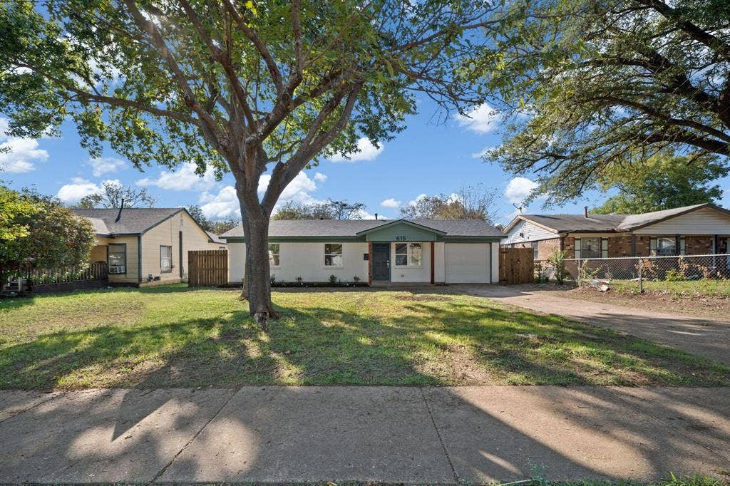 615 Johnson Drive, Duncanville, TX 75116 615 Johnson Drive, Duncanville, TX 75116