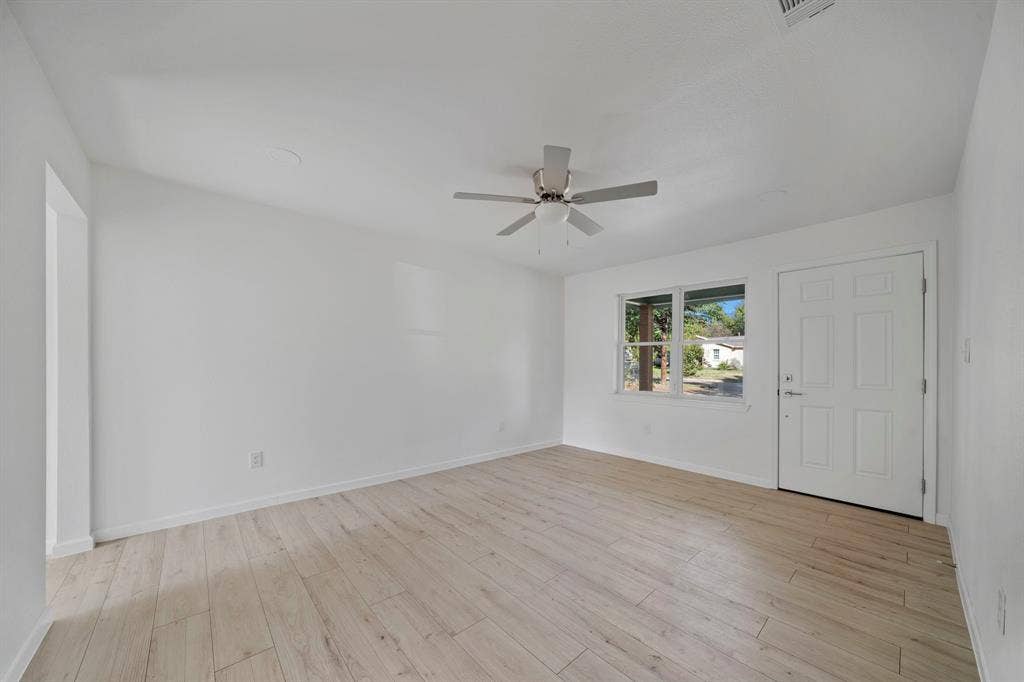 615 Johnson Drive, Duncanville, TX 75116 615 Johnson Drive, Duncanville, TX 75116