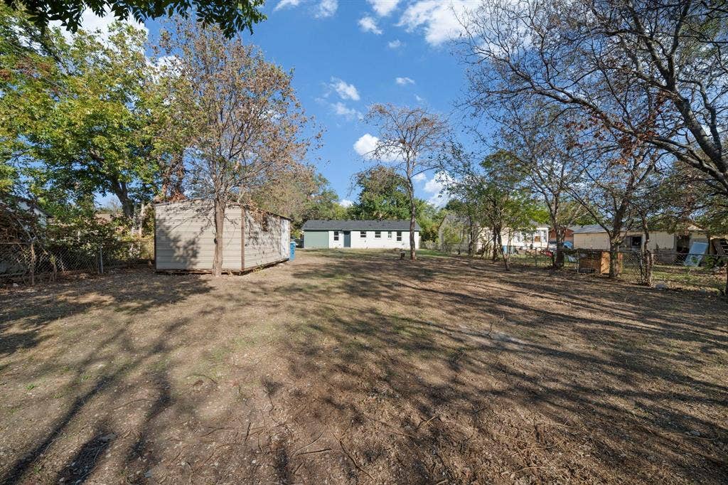 615 Johnson Drive, Duncanville, TX 75116 615 Johnson Drive, Duncanville, TX 75116