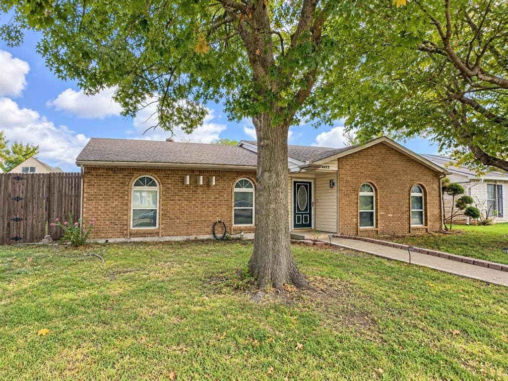 2022 Montana Trail, Grand Prairie, TX 75052