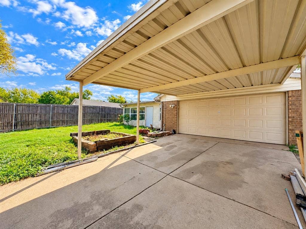 2022 Montana Trail, Grand Prairie, TX 75052