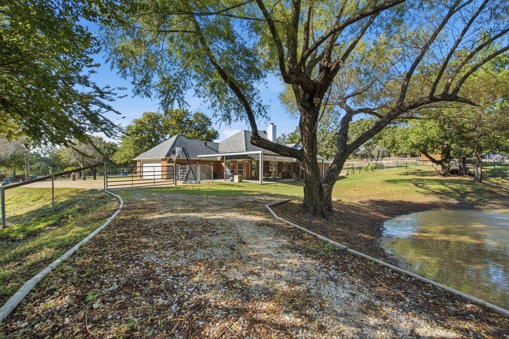 210 Saddle Club Road, Weatherford, TX 76088 210 Saddle Club Road, Weatherford, TX 76088