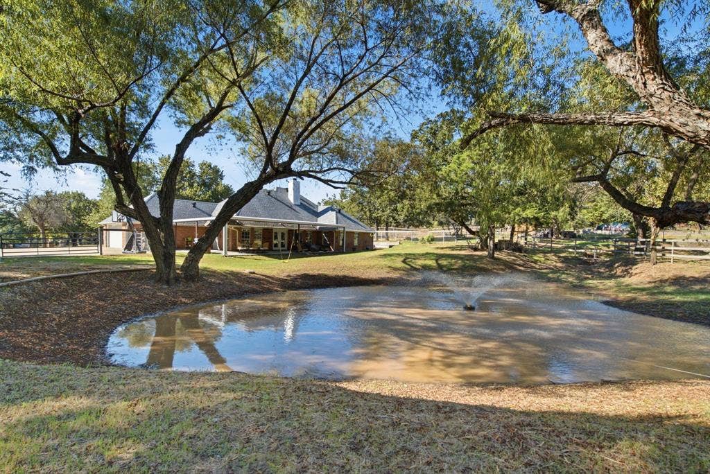 210 Saddle Club Road, Weatherford, TX 76088 210 Saddle Club Road, Weatherford, TX 76088