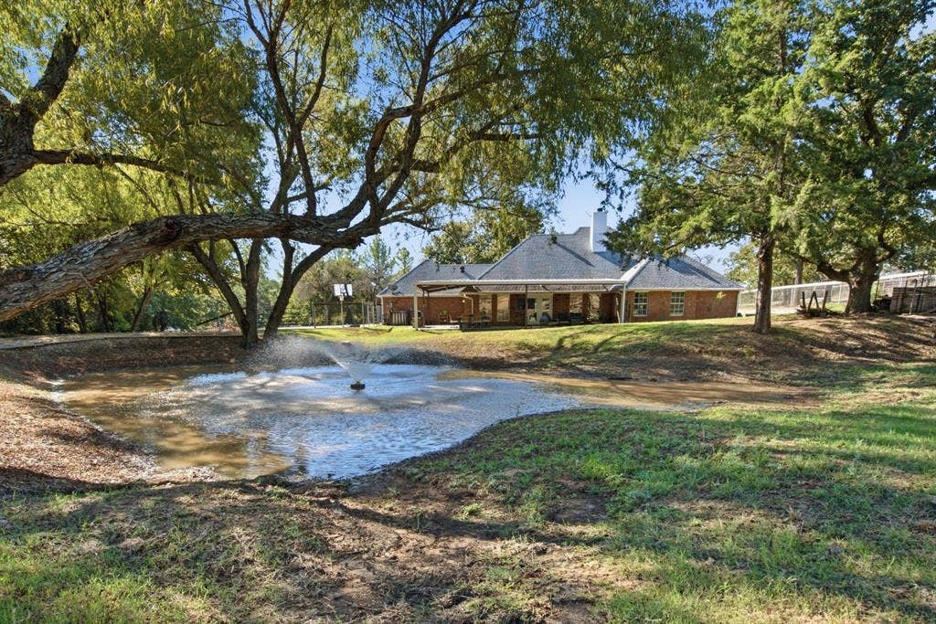 210 Saddle Club Road, Weatherford, TX 76088 210 Saddle Club Road, Weatherford, TX 76088