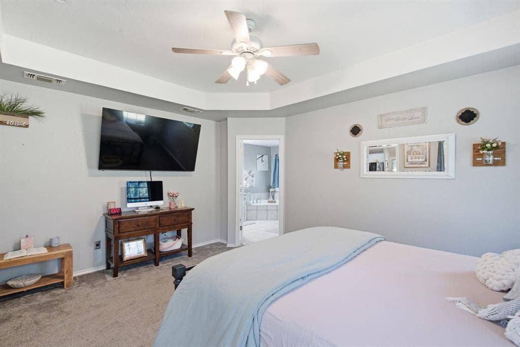 210 Saddle Club Road, Weatherford, TX 76088 210 Saddle Club Road, Weatherford, TX 76088