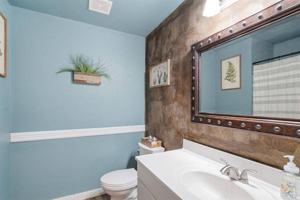 210 Saddle Club Road, Weatherford, TX 76088 210 Saddle Club Road, Weatherford, TX 76088