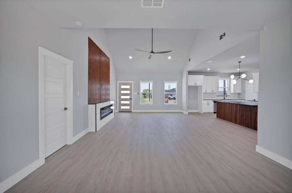 1012 Carnegie Road, Poolville, TX 76487