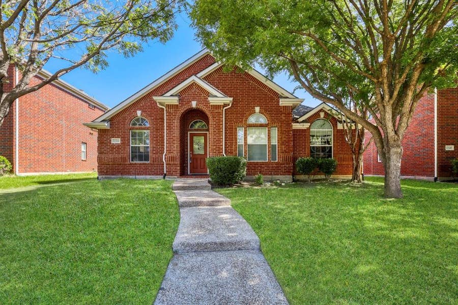 Property photo for 122647 Hawk Creek Drive, Frisco, TX