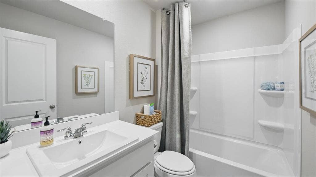 5721 DUNRAVEN Court, Keller, TX 76244