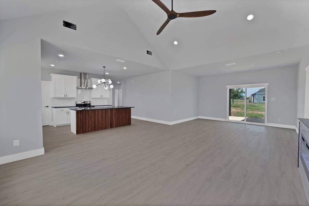 1008 Carnegie Road, Poolville, TX 76487