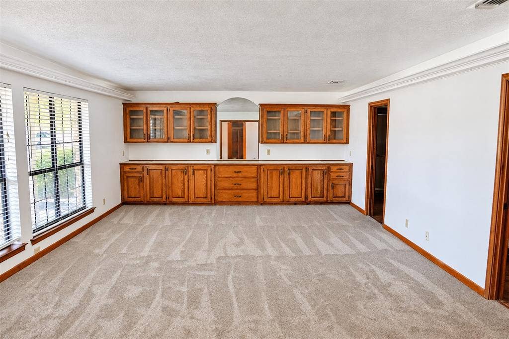 405 S Denton Avenue, Justin, TX 76247 405 S Denton Avenue, Justin, TX 76247