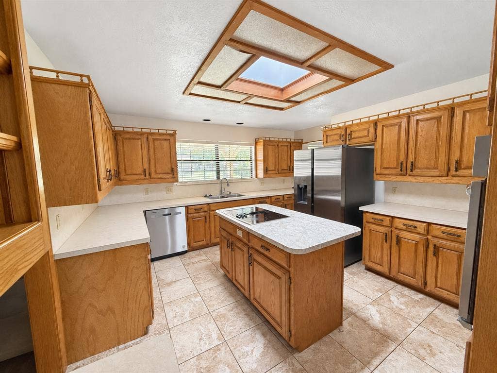 405 S Denton Avenue, Justin, TX 76247 405 S Denton Avenue, Justin, TX 76247