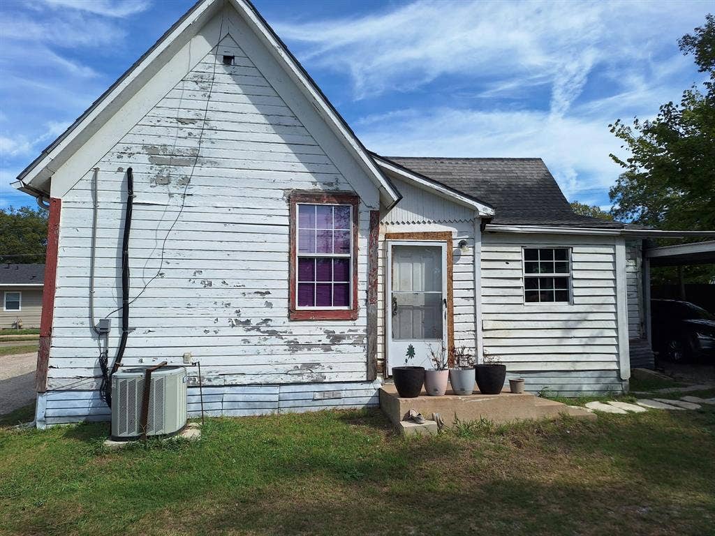 3308 King Street, Greenville, TX 75401 Additional content