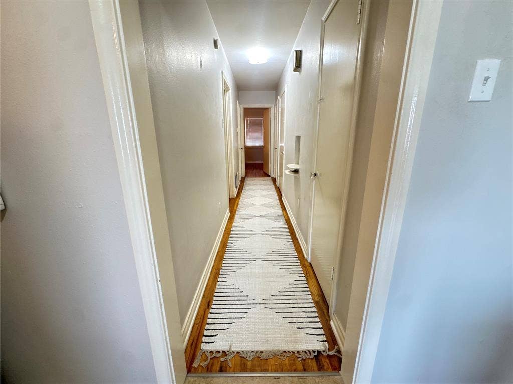 2732 W Jefferson Boulevard, Dallas, TX 75211 2732 W Jefferson Boulevard, Dallas, TX 75211