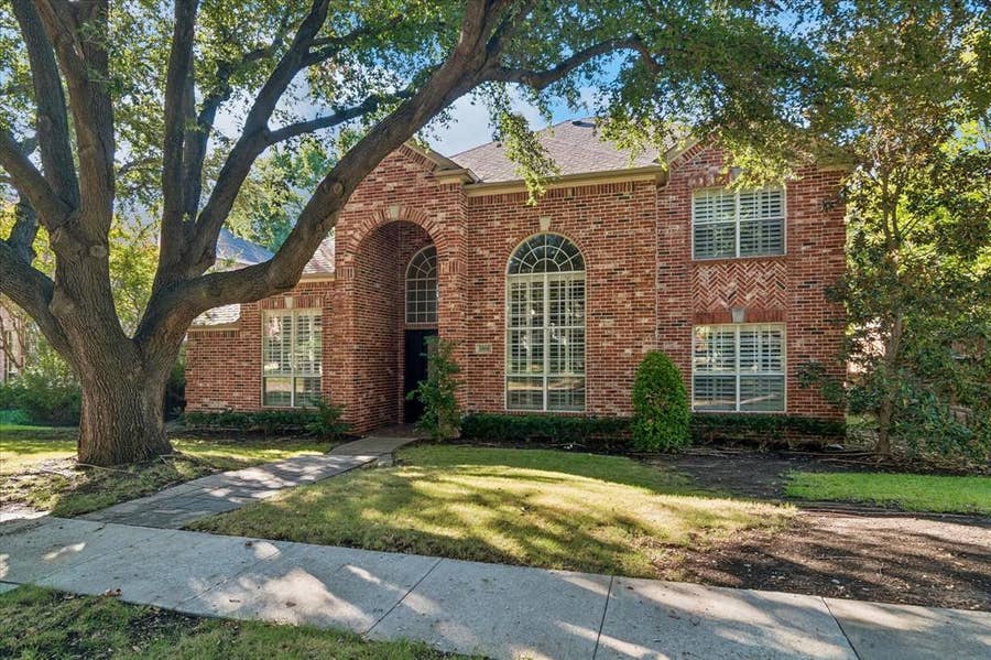 Property photo for 5908 Pebblestone Lane, Plano, TX