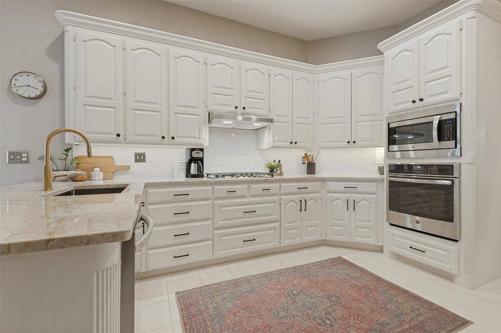 1500 Forest Meadows Court, Bedford, TX 76021 1500 Forest Meadows Court, Bedford, TX 76021