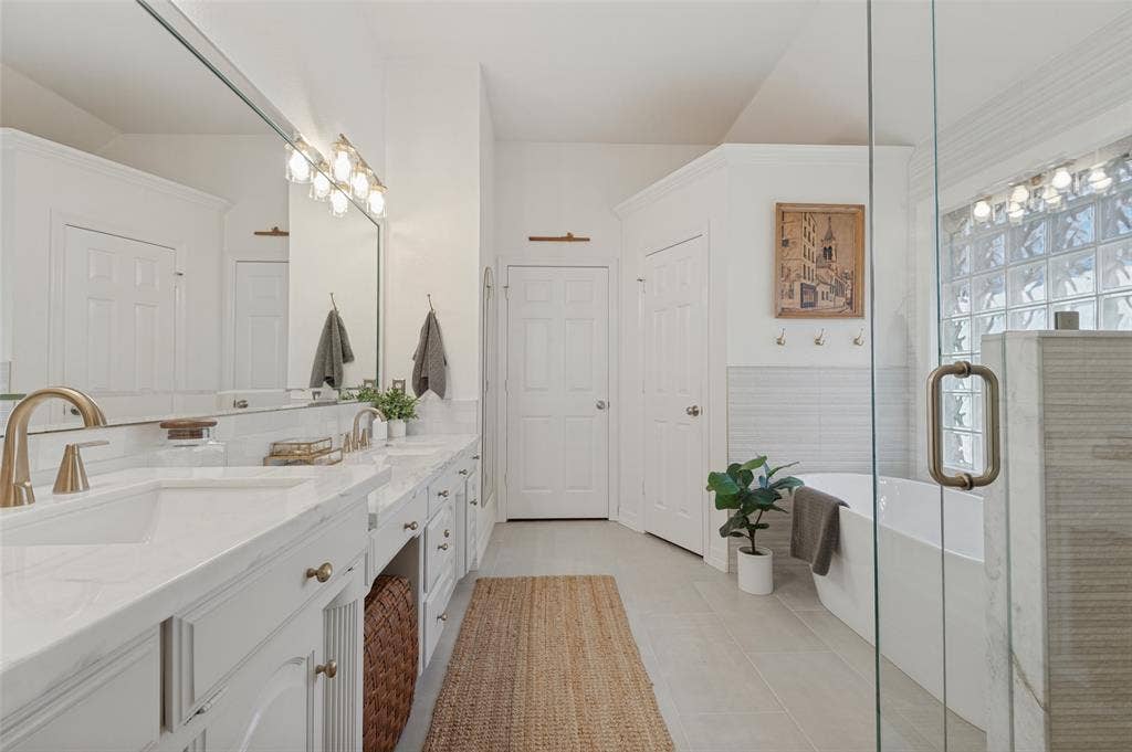 1500 Forest Meadows Court, Bedford, TX 76021 1500 Forest Meadows Court, Bedford, TX 76021