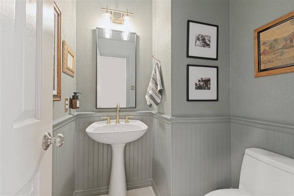 1500 Forest Meadows Court, Bedford, TX 76021 1500 Forest Meadows Court, Bedford, TX 76021