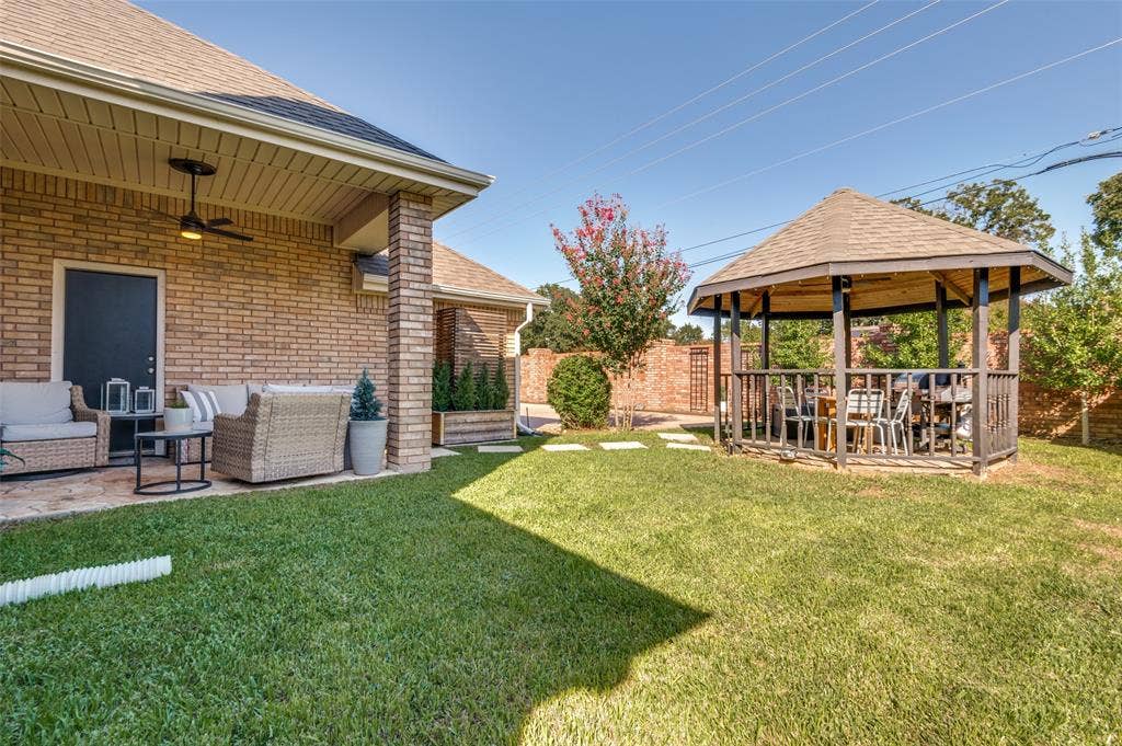 1500 Forest Meadows Court, Bedford, TX 76021 1500 Forest Meadows Court, Bedford, TX 76021