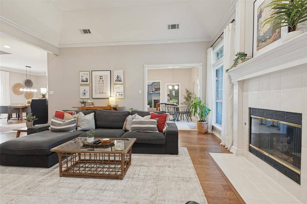 1500 Forest Meadows Court, Bedford, TX 76021 1500 Forest Meadows Court, Bedford, TX 76021