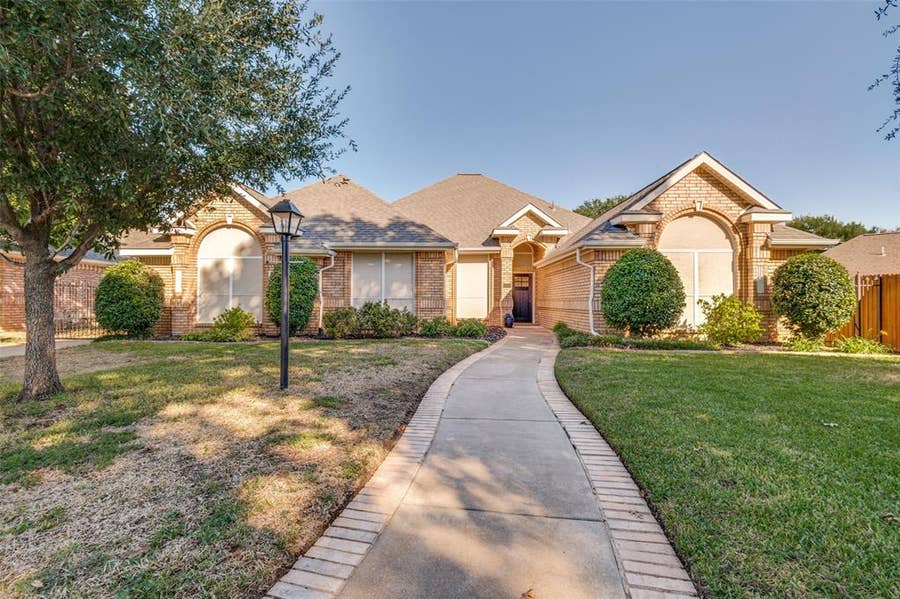 Property photo for 1500 Forest Meadows Court, Bedford, TX