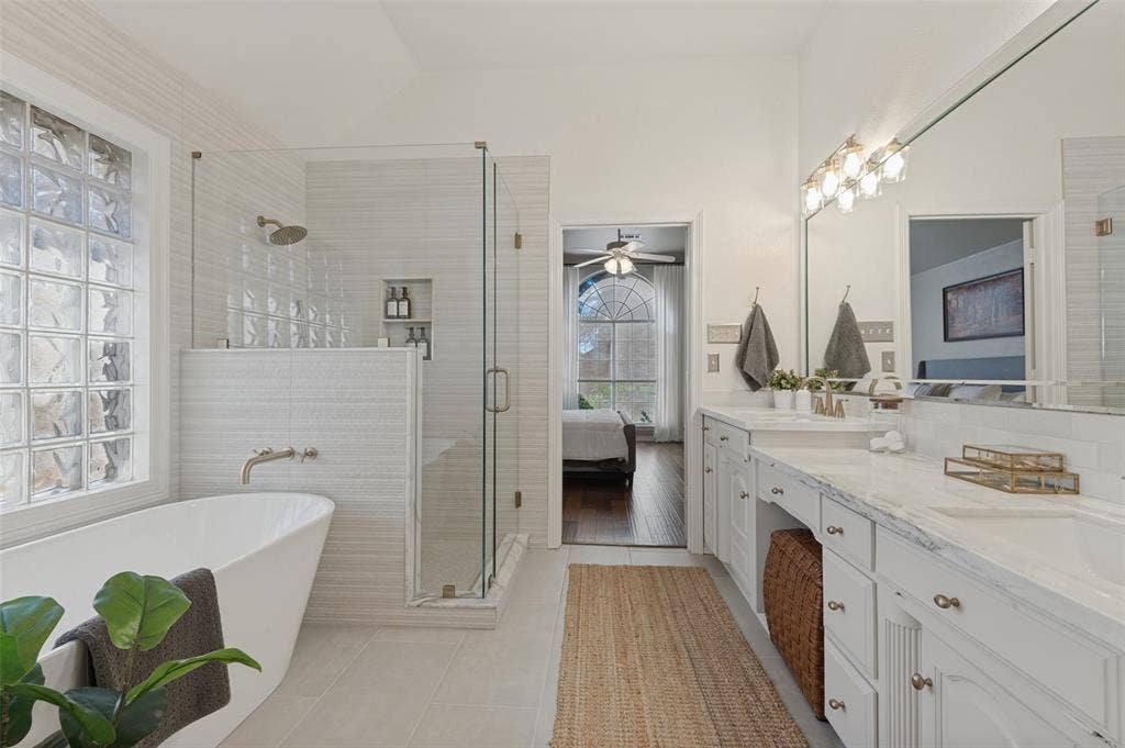 1500 Forest Meadows Court, Bedford, TX 76021 1500 Forest Meadows Court, Bedford, TX 76021