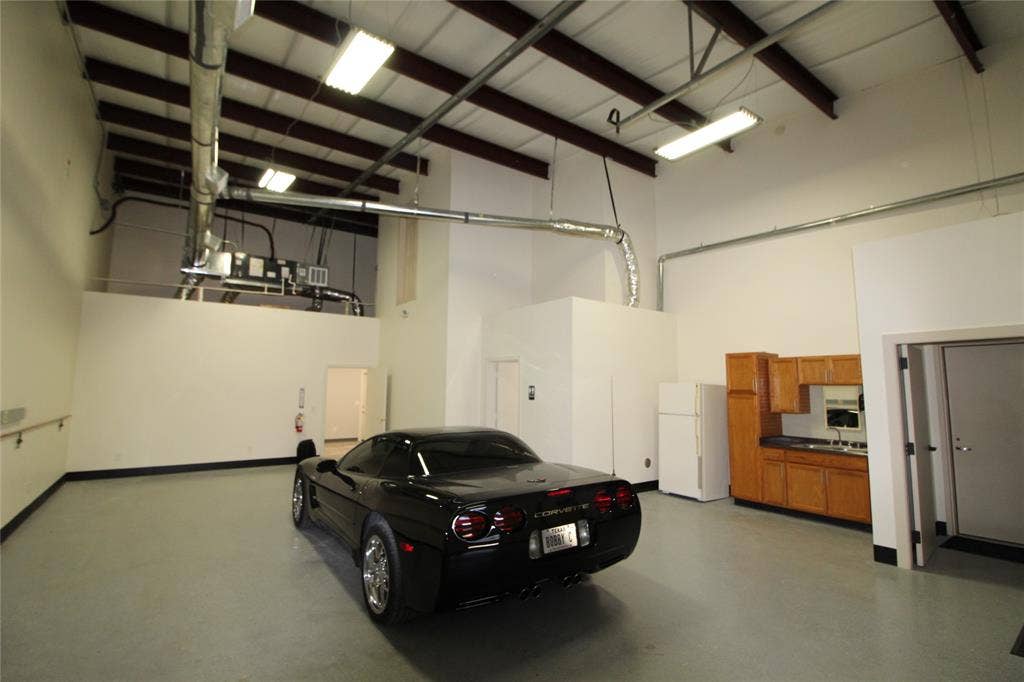3971 Skyview Court Court, #300, Wylie, TX 75098 Shop view.