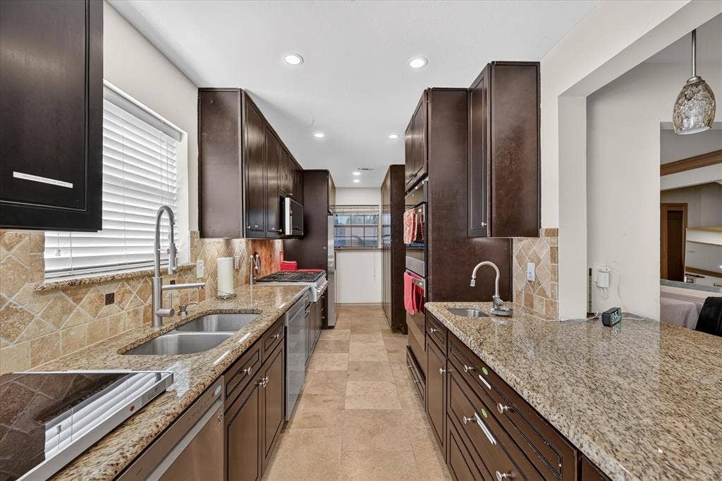 18108 Aramis Lane, Dallas, TX 75252 18108 Aramis Lane, Dallas, TX 75252