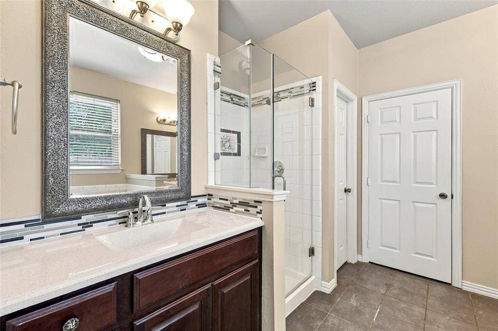 202 Devonshire Court, McKinney, TX 75071 202 Devonshire Court, McKinney, TX 75071