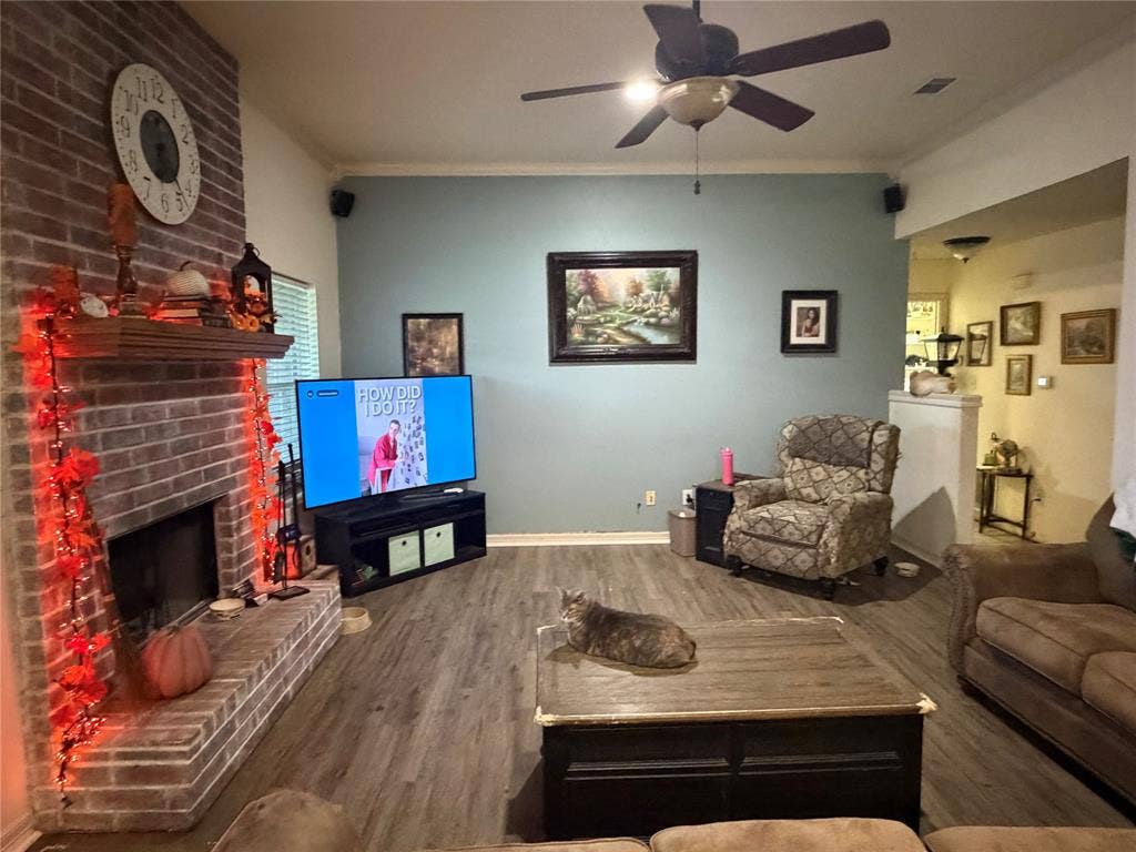 613 Sapphire Boulevard, Hewitt, TX 76643 613 Sapphire Boulevard, Hewitt, TX 76643