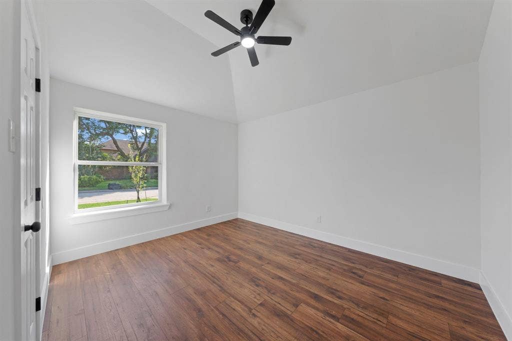920 Worthington Drive, DeSoto, TX 75115