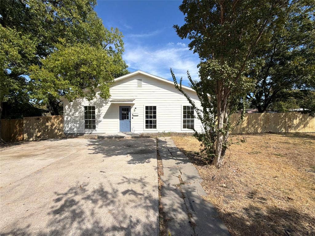 1710 Cumberland Drive, Garland, TX 75040