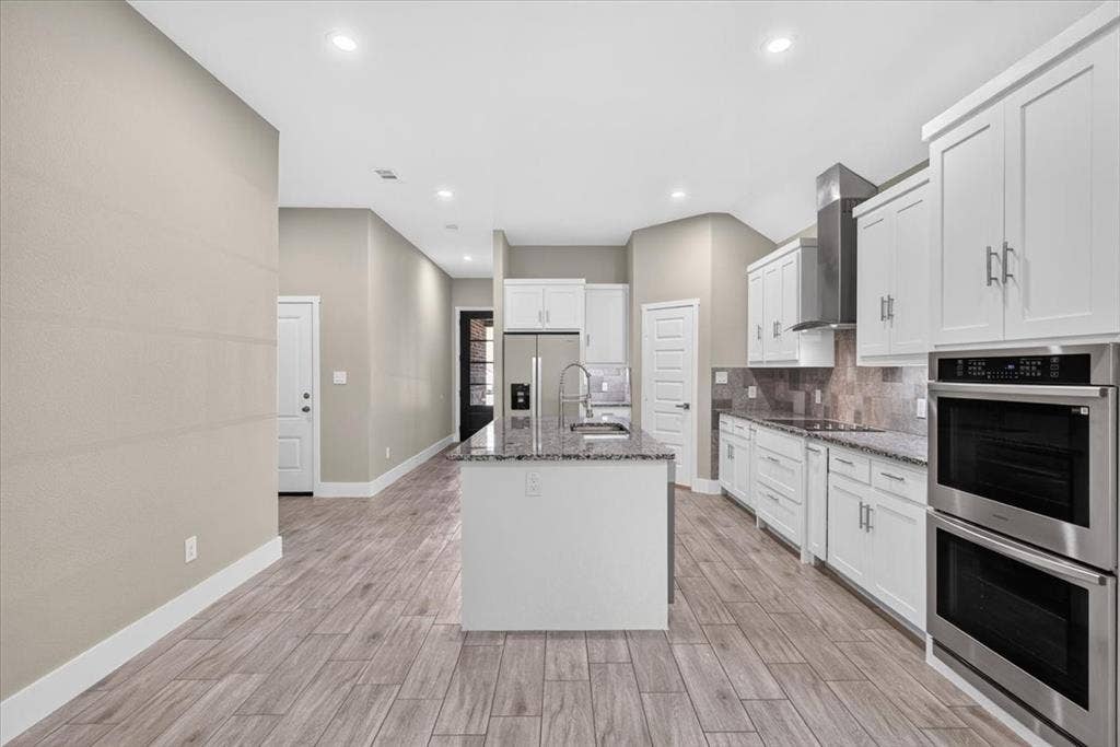 1093 Oak Ridge Drive, Oak Ridge, TX 75160 1093 Oak Ridge Drive, Oak Ridge, TX 75160