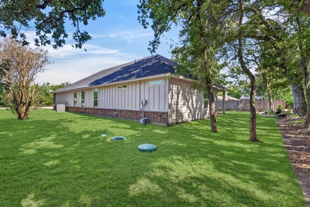 1093 Oak Ridge Drive, Oak Ridge, TX 75160 1093 Oak Ridge Drive, Oak Ridge, TX 75160
