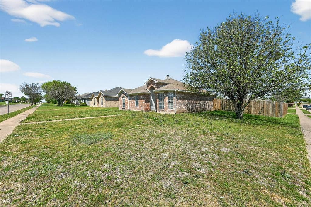 1715 Reynolds Street, Lancaster, TX 75134 1715 Reynolds Street, Lancaster, TX 75134